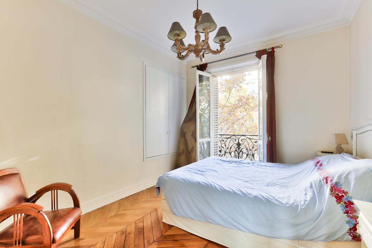 Appartement 140M2 Proche Des Champs Elysees Paris Luaran gambar